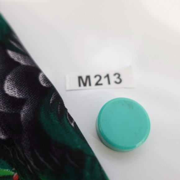 Tropical Mens Shirt Large Hawaiian Camp Black Floral Red Bahamas AMERICAN ESPRIT - Picture 8 of 8